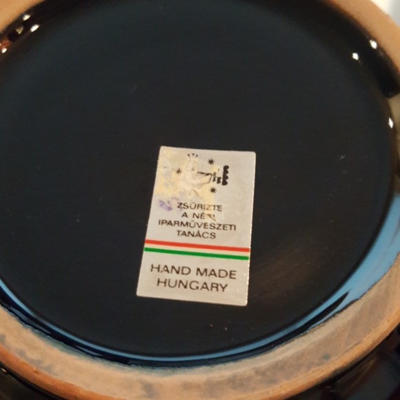 Hungarian Pottery 4 pieces total vases & plates - Picture 5 of 14